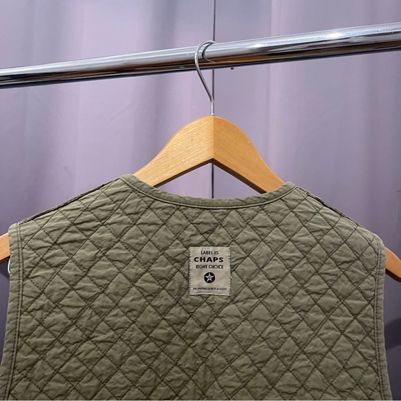 Chaps Olive Quilted Vest - Picture 7 of 9
